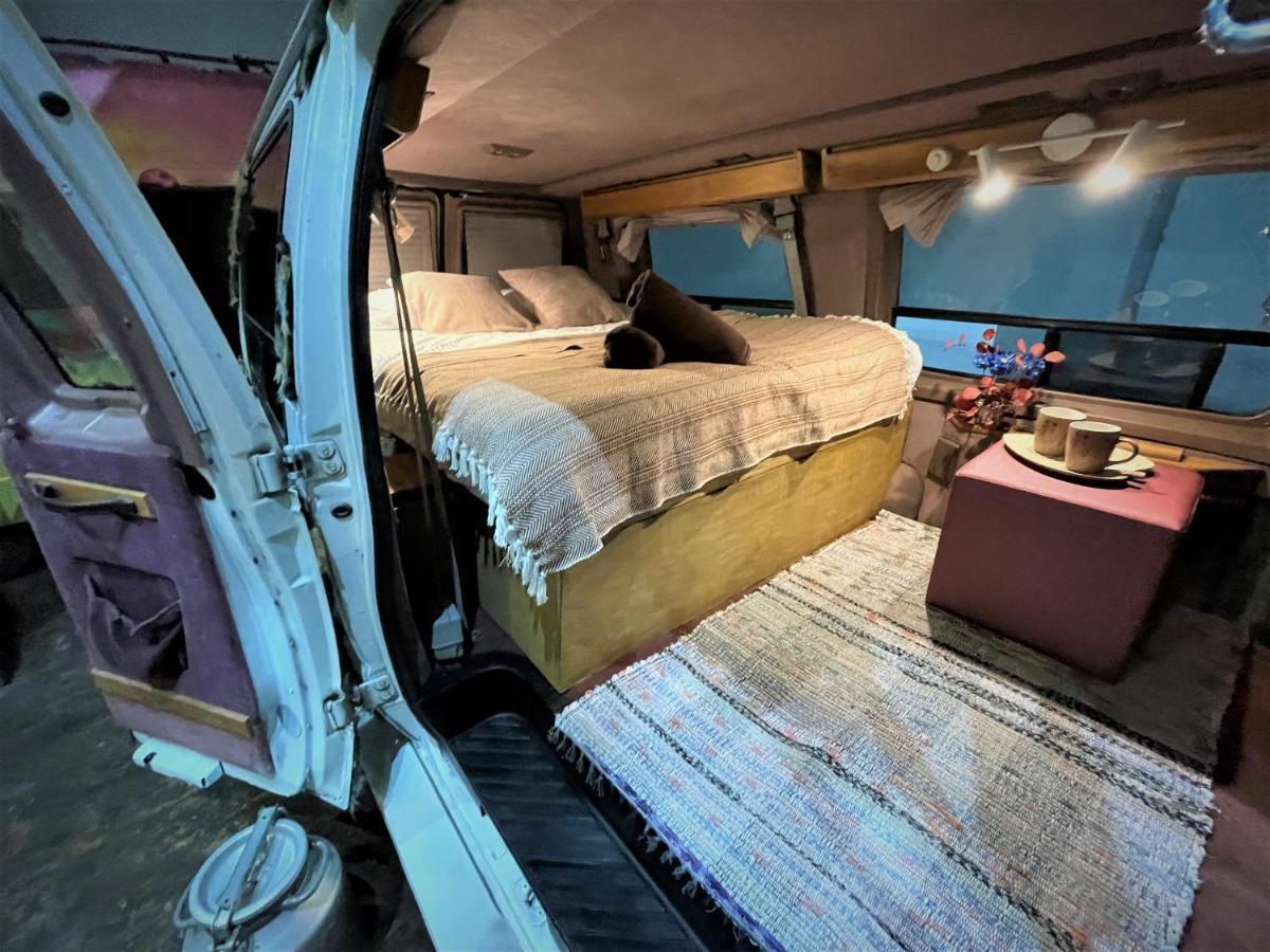 Urban Van Glamping 리가 외부 사진