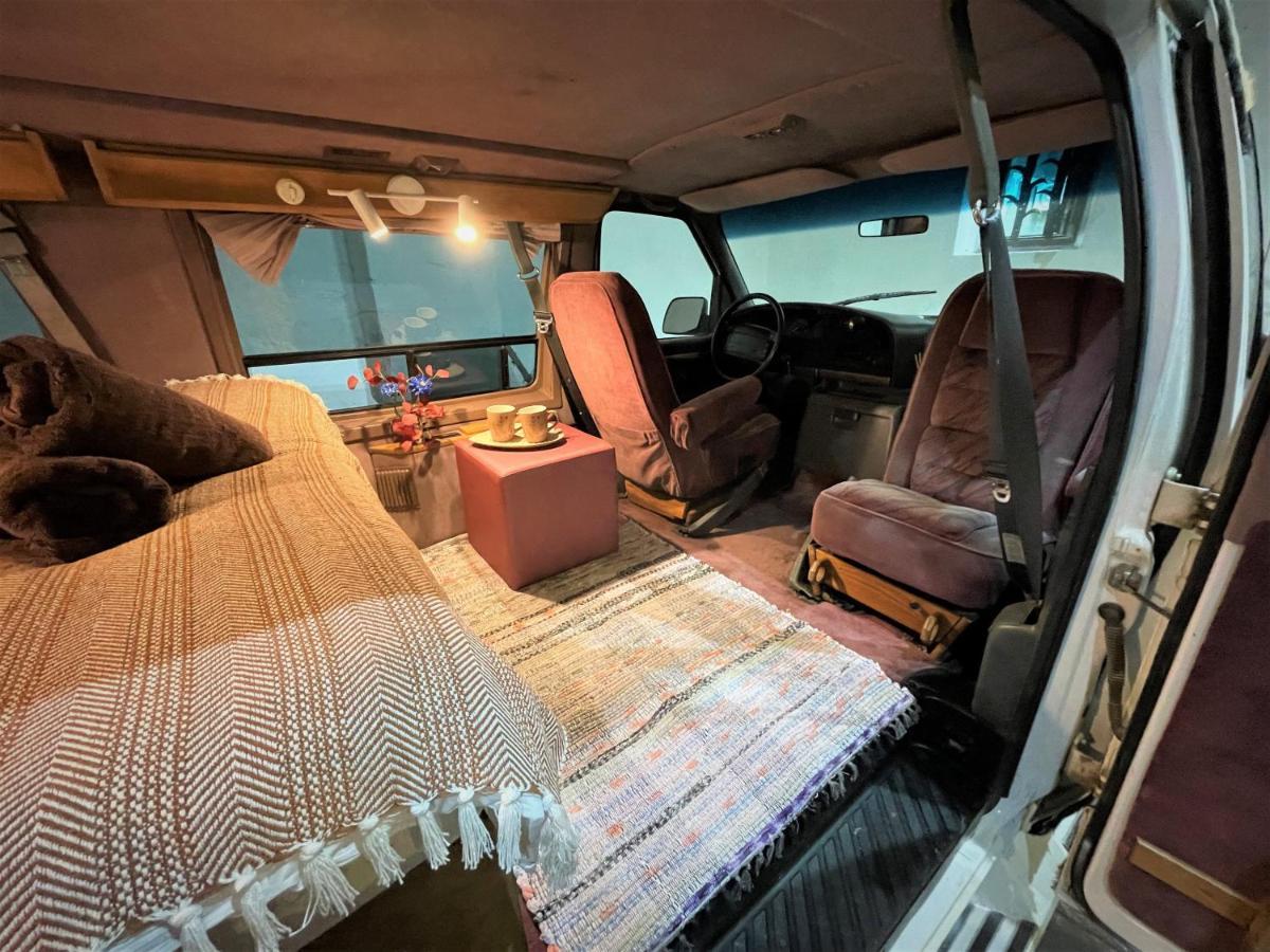 Urban Van Glamping 리가 외부 사진