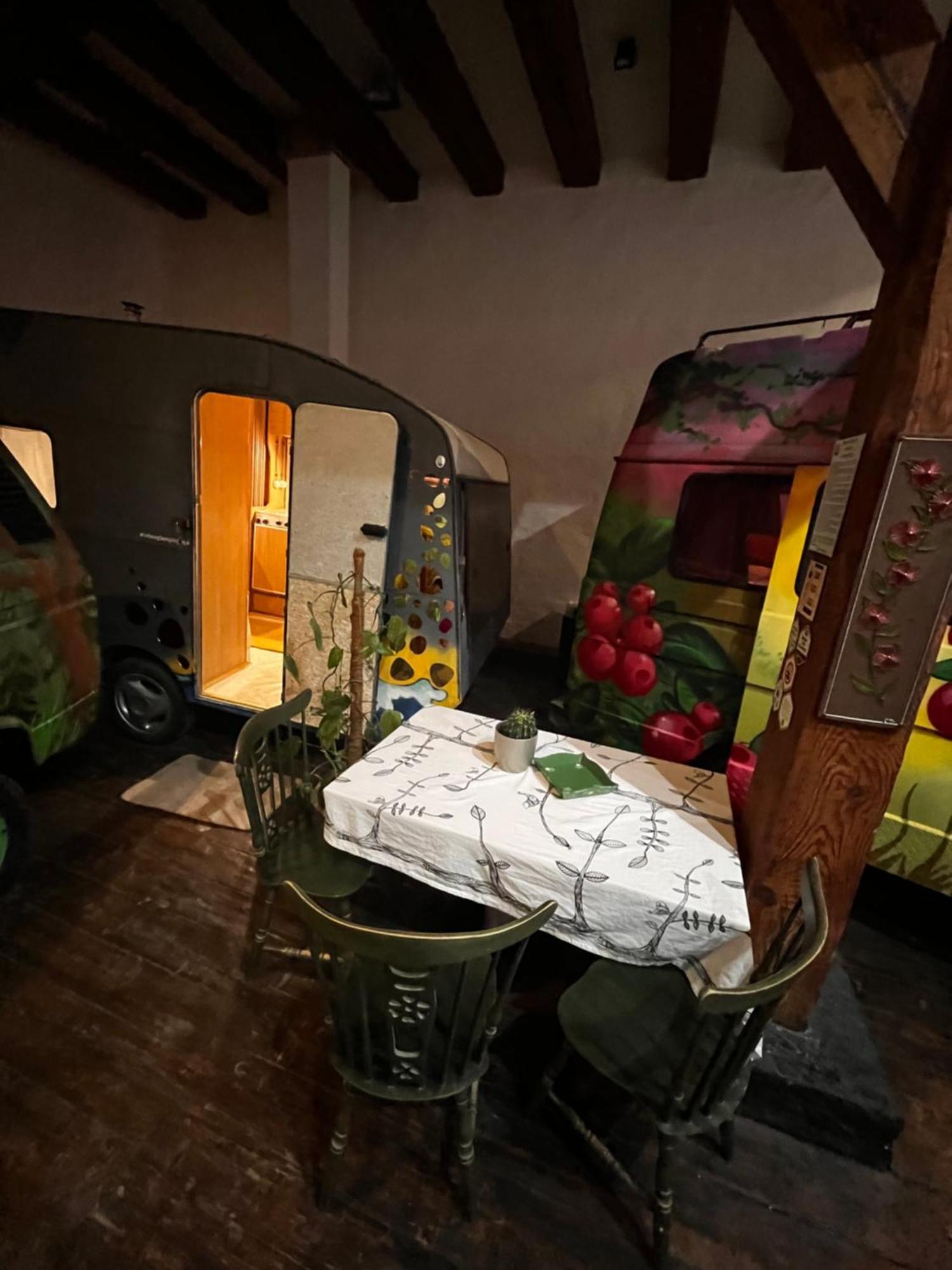 Urban Van Glamping 리가 외부 사진