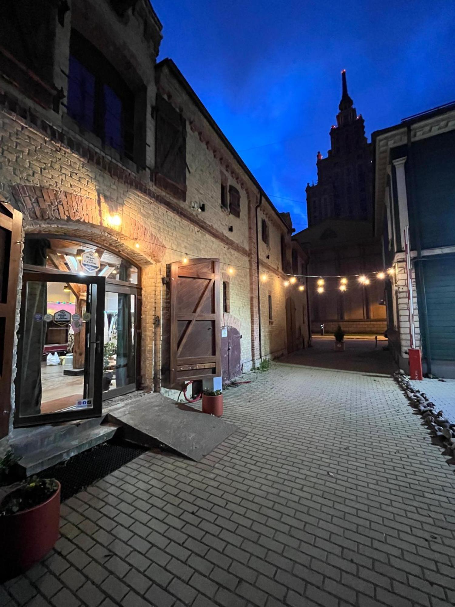 Urban Van Glamping 리가 외부 사진