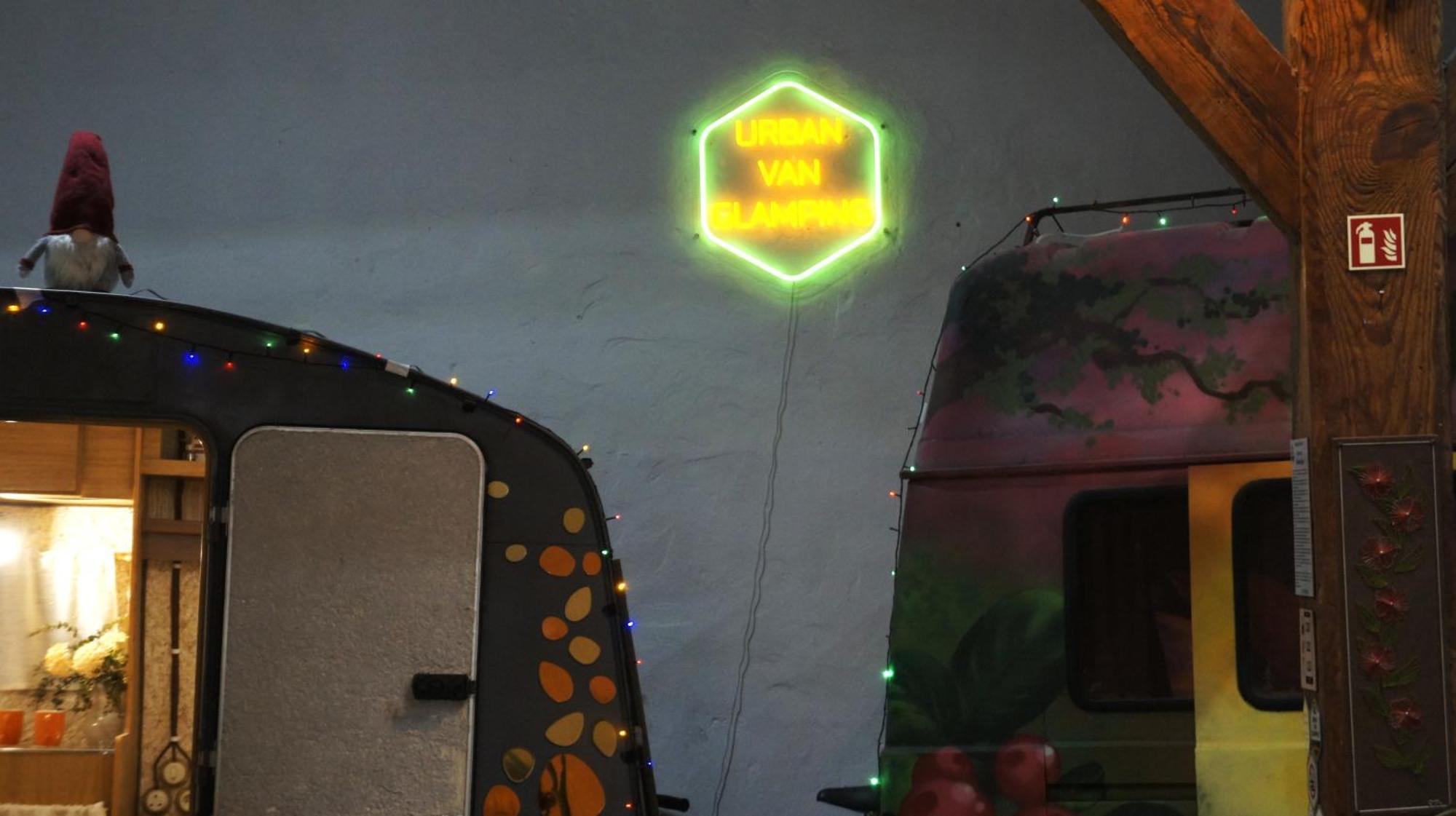 Urban Van Glamping 리가 외부 사진